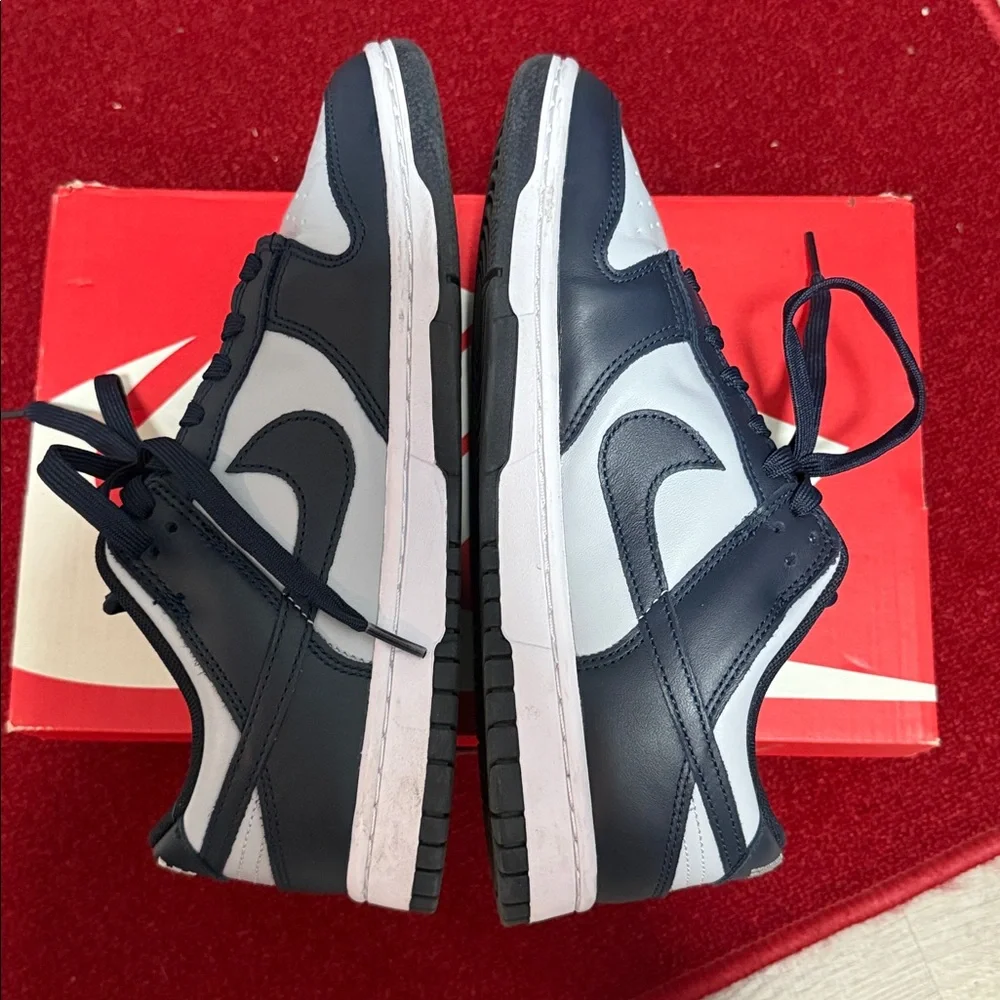 Nike Men's Georgetown Dunks in original box - Picture 4 of 7